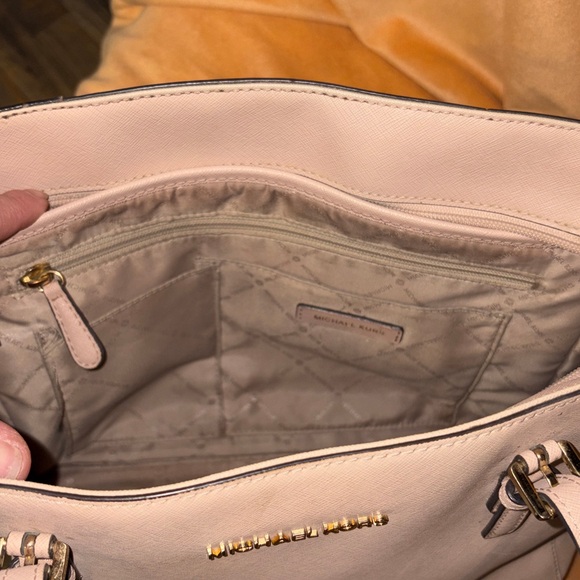Michael Kors Light pink Tote Bag - Picture 12 of 14